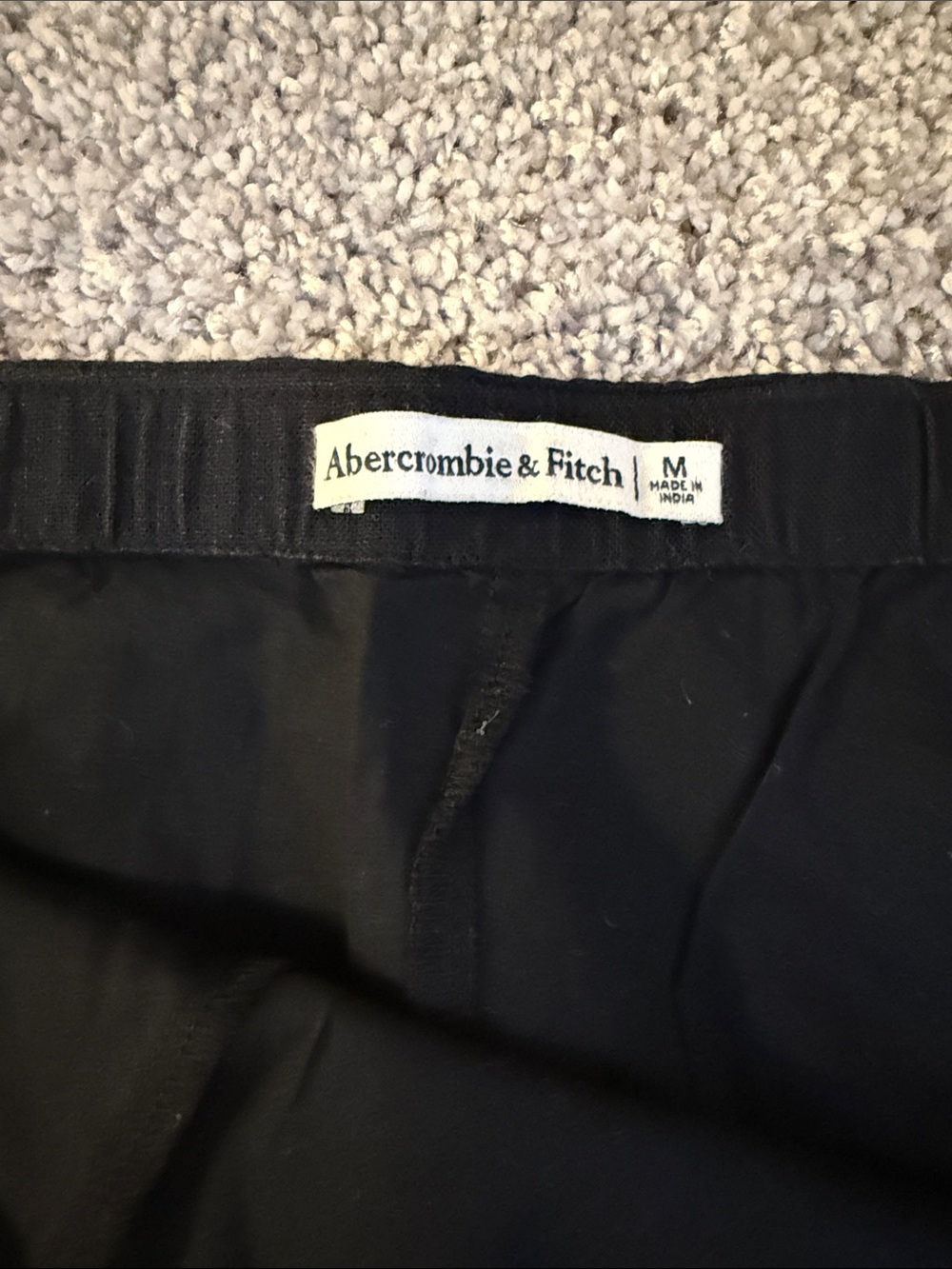 Abercrombie Scarlet Mid-Rise Linen-Blend Mini Skort in Black - Picture 2 of 2